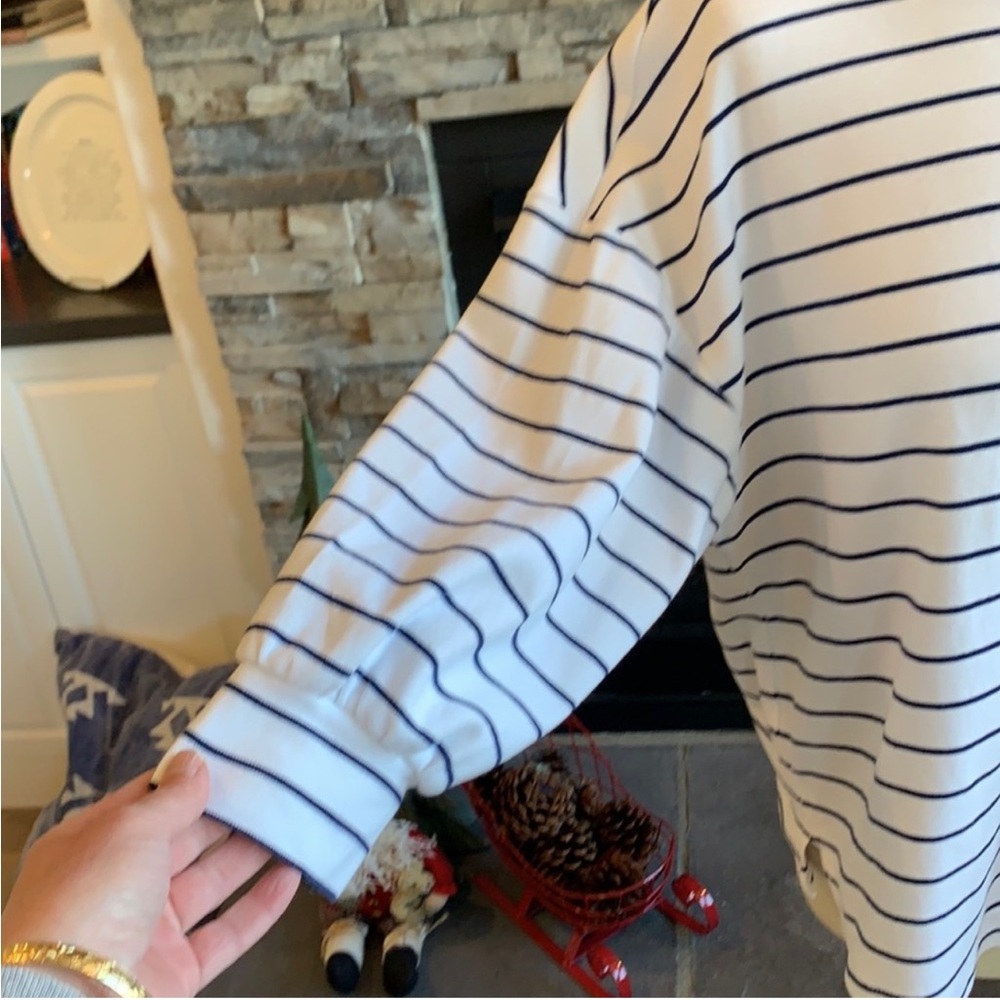 Liz Claiborne stripe top - Picture 7 of 7